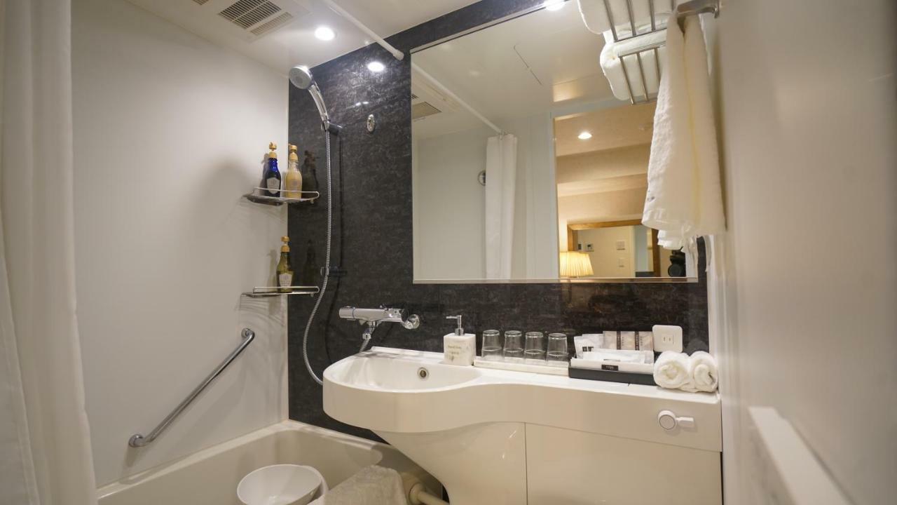 Le Tour Hotel Akihabara Ekimae 楽途ホテル秋葉原駅前店 Tokyo Luaran gambar